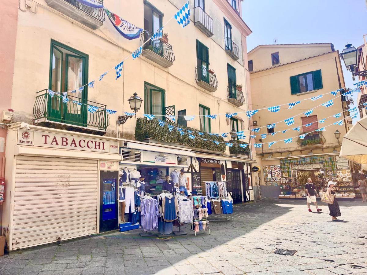 Casa Loren In The Heart Of Sorrento Luaran gambar
